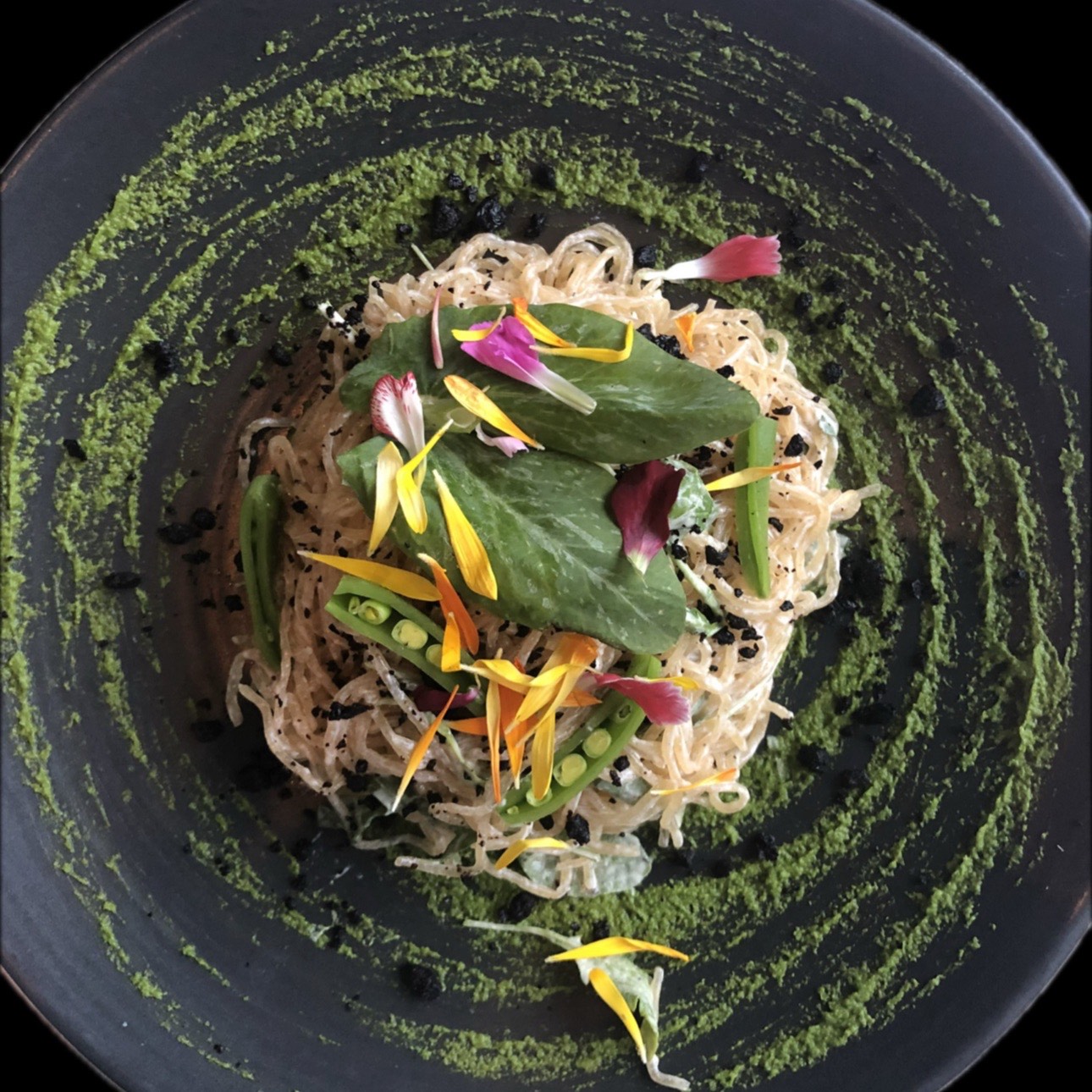 A week of colorful plant-based meals prepped in containers